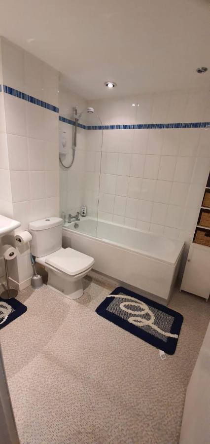 No 11 3 Bed Serviced Appartment Town Centre Girvan Ngoại thất bức ảnh