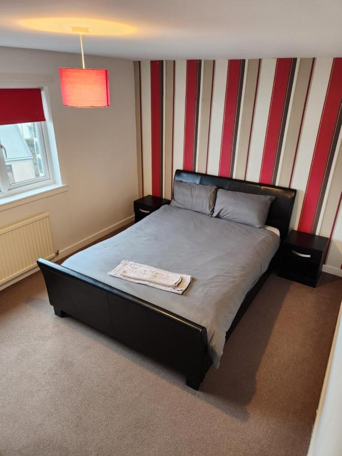 No 11 3 Bed Serviced Appartment Town Centre Girvan Ngoại thất bức ảnh