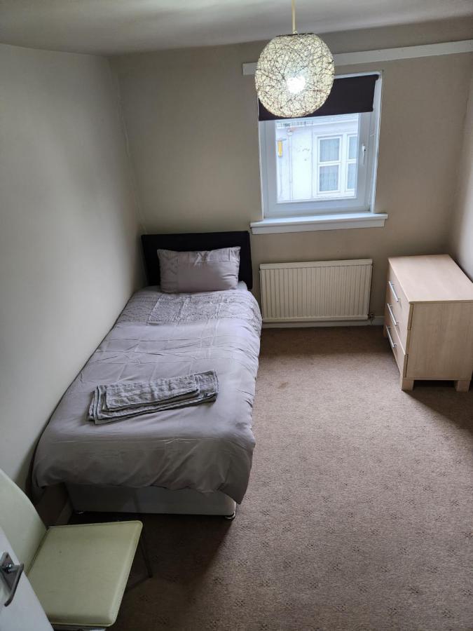 No 11 3 Bed Serviced Appartment Town Centre Girvan Ngoại thất bức ảnh